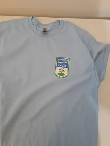Tricouri pentru asociație